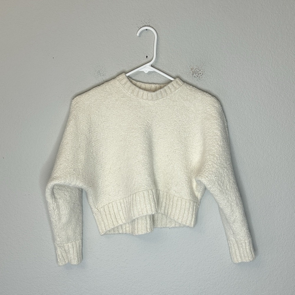 Aritzia The Group Babaton Day Off Sweater Crop S Ivory 100% Alpaca Knit Ivory